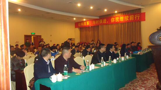 �͵�ʿ���F2015������̕�•��(j��ng)�N�̕��h�A�M�ɹ�