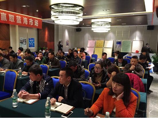 �͵�ʿ���Fˇ�g(sh��)Ϳ�����o���ƏV������M����