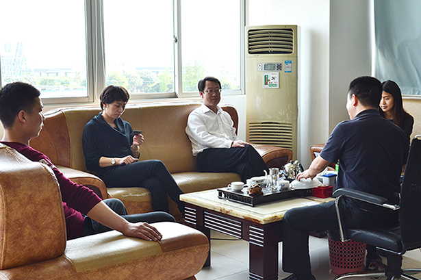 ���և��H�Ƶ��W�R�R���D��ԡ�����^����