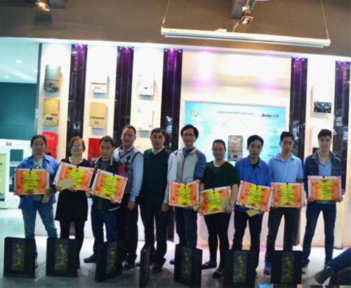 ���l(w��i)�t���ڣ��L(f��ng)����һ�N��(chu��ng)��������һ�N��(ji��n)��