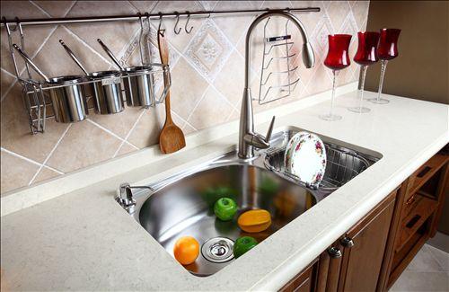 ���ƙ���С�������p�ɸ㶨����Լ��t���坍