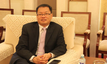 �ȡůӭ��(l��i)��ɫů���g �`�Эh(hu��n)���Gɫ��ů