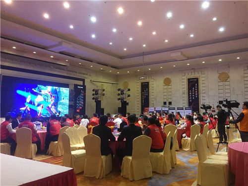 �y�ֹ��M(j��n)•�ل�(chu��ng)�ѿ�����ֱ���R���D2017��(j��ng)�N�����