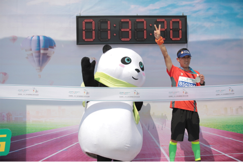 ȫ�ѼҾӡ�2017�P���b����H����R����ِ�_Ļ �������~һ�絽�����