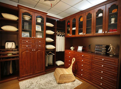 想要立足市場 衣柜企業(yè)需提升內(nèi)涵與加強創(chuàng)新