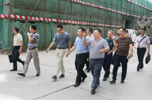 ��ɽ�аl(f��)�ľ־��L(zh��ng)һ���{(di��o)�з�ɽ���Ї�(gu��)�չȡ���ɫС�(zh��n)