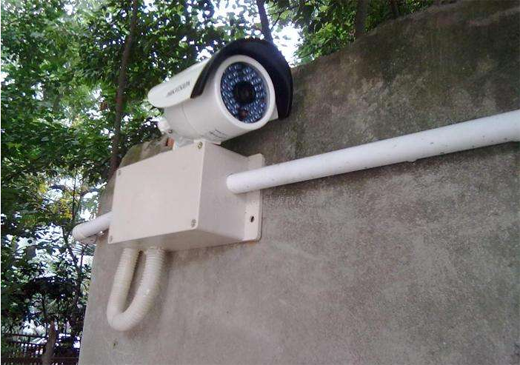 �����O(ji��n)�ذ��b�е�ע�����