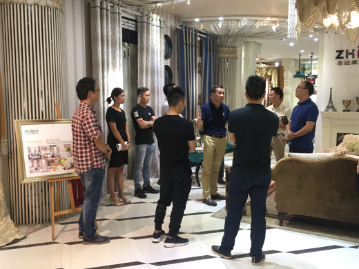 �����ˡ��W�ɹ����I(l��ng)��(d��o)��־�_(d��)�ҾӅ��^