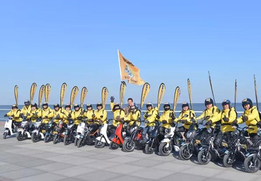 ���ա��v�M�ĺ������(d��ng)ح���H��һ��(ch��ng)�I�N ����һ��(ch��ng)����(ji��n)��(zh��n)