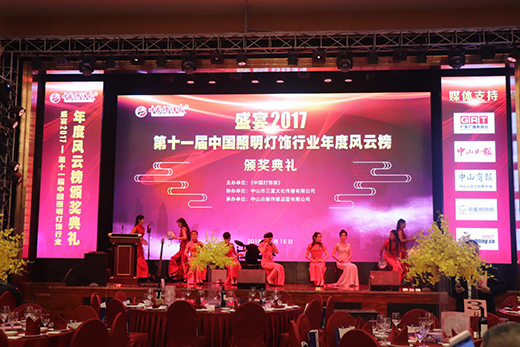 ���7�������ʮɫ����ҫ���ن�