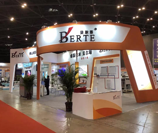 ؐ������ɽ��ůͨչ�[��(hu��)�P�����w