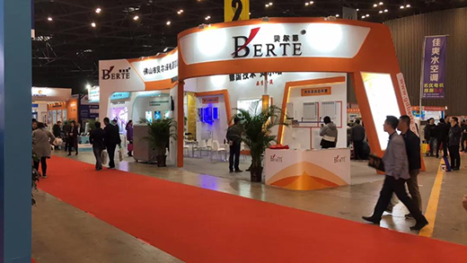 ؐ������ɽ��ůͨչ�[��(hu��)�P�����w