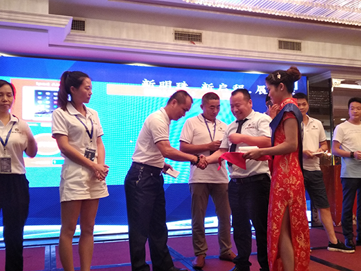 ���鄓(chu��ng)չ��(j��ng)�N�F��˲ŝ��� ��ͬ��������?zh��n)��I(y��)