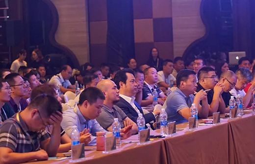 �s���_�N�l(w��i)������s�����I�o�r���Ęs��!