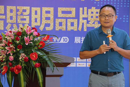 Ⱥ����������˶��������o��(sh��)Ӣ�۸�����