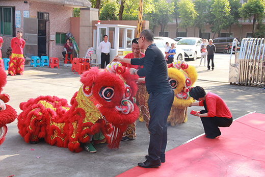 ����δ�� ��ɯ��ԡ��2019����(m��ng)��ȫ����