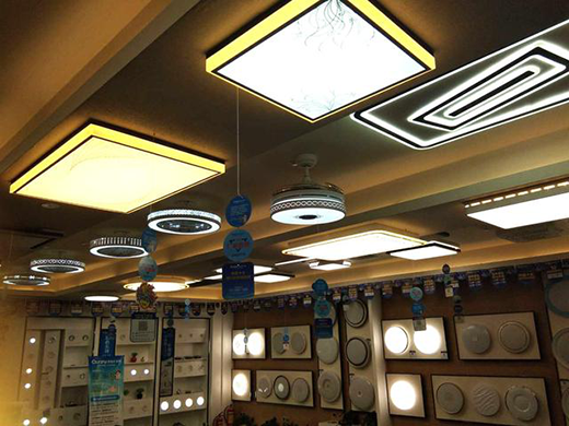 �F(xi��n)���Ҿ������I(l��ng)���ߣ��L(f��ng)���fǧ��Ⱥ������Ʒ���ː�