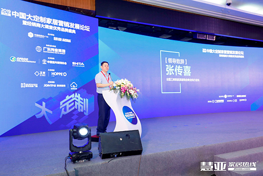 �����F��ȫ�ݶ����ڼҾӸ߷�Փ���@�C��Ͷ�Yʮ�ѡ�