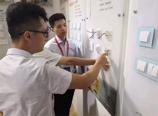 �����_�P(gu��n)����ڶ�ʮһ���Ї�(gu��)(�V��)��(gu��)�H�����b��[��(hu��)