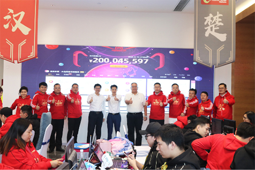 ����OAO������ϵ�y(t��ng) ����Ȼ�Ҿӻ�(li��n)�W(w��ng)�\(y��n)�I(y��ng)�u��Ѿ�