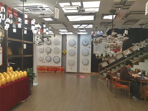 ���A������(j��ng)�N�̌��L����ʼ���ֵ������Ʒ�|(zh��)������Ʒ�ơ�