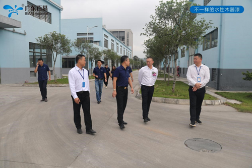 �V�|��Ľ�c��r(sh��)����ʽ���s�������YԴ����(zh��n)�Ժ���