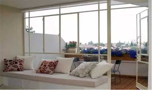 世家麗貝殼粉一點(diǎn)也不嬌氣，到哪都能游刃有余