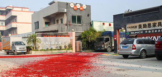 �^��ȫ�ݶ�����ʽ��(f��)����(f��)�a(ch��n) �^���m(x��)���I(y��)�A��