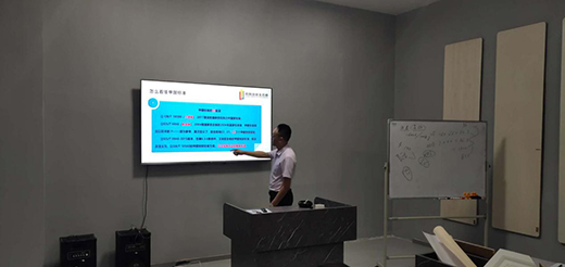 ������(chu��ng)�����B(t��i)�壺�V�{����Ӣ�� ����(chu��ng)ؔ��δ��