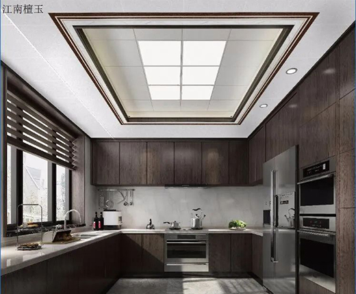 �����픣�����ϵ������������Ҿ�ɫ��