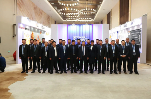 �¾�������ʥ��ܘI(y��)�c�㹲ͬŬ��