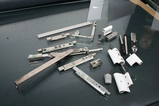 �X�Ͻ��T���͵�ס�q���������c�r��ͬ��?