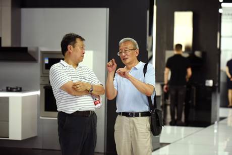 ���M��̫���ܹ��S��̽��ȫ���I(l��ng)�ȃ�ˮ���g(sh��)���Q����