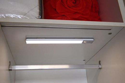 �Ҿ�����؂����֮�����׹�LED���ܸБ�(y��ng)�����Ҹ��НM�M