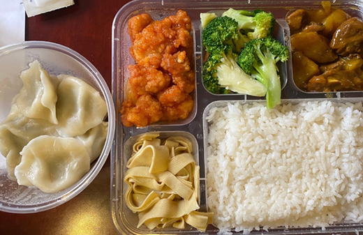 以“團(tuán)”之名，互聯(lián)網(wǎng)企業(yè)跨界搶占餐飲市場