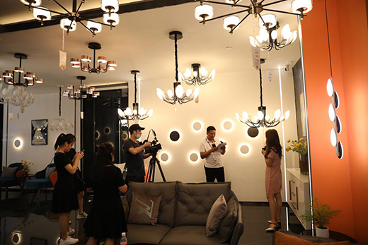 ǧ��Ԫ��K�˷������� ��Ʒ�ưl(f��)�����ό����Ɵᳱ