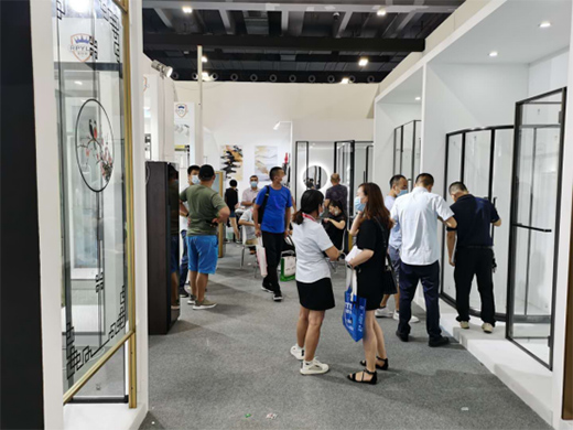 ����˹��ԡ���Wҫ�V�ݽ�����(hu��)��Ҋ�CƷ�ƌ�(sh��)��