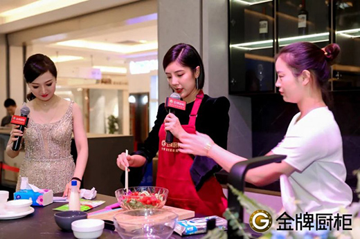 ���ƏN���21�÷���(w��)��ʢ�󆢄���Ů���w�Țg�������!