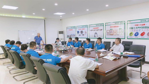 �f(xi��)ͬ�^�M �ƵZǰ�� �|��I(y��)��(w��)��Ӣ�������A�M��Ļ