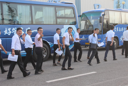 �߽������ИI(y��)�ġ��S��܊У�� ���M(j��n)���˞鱾�Ľ�¹ܘI(y��)