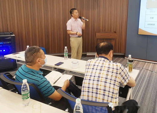 ӭ��������(zh��n)!����Ϳ�϶����L(zh��ng)�c�����Tؓ(f��)؟(z��)�˺�ӆ��܊��!