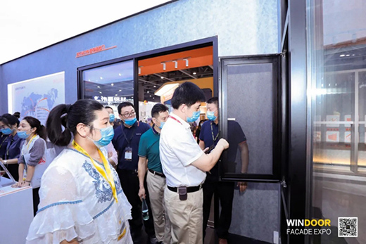 ���I(y��)�X�ĵ�26���T��Ļ����Ʒչ֮�������չ�