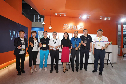 ���I(y��)�X�ĵ�26���T��Ļ����Ʒչ֮�������չ�