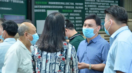 �A����о�壺��ľ�ǧ����һ�ο�Խ�������������