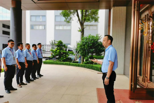 ˇ�͸߶��T������r�� �F(tu��n)꠹��A