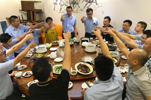 ˇ�͸߶��T������r�� �F(tu��n)꠹��A