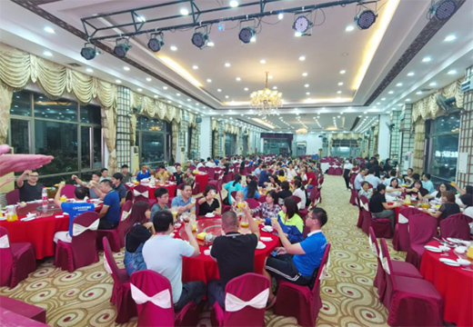 ����Ϳ�ϼ��˚g��һ����ͬ�R������c!