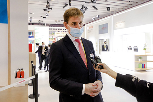 ��������B�m(x��)���Å����M(j��n)���������I(l��ng)��������r��