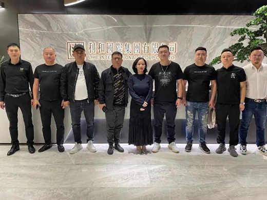 �����m��Ҿ������^����һ���Aδ��!