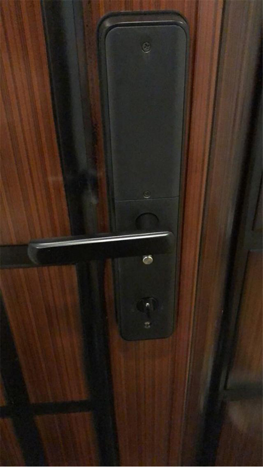 ���������Ҹ�����ֻ���@��һ��ÂH����ָ�y�T�i